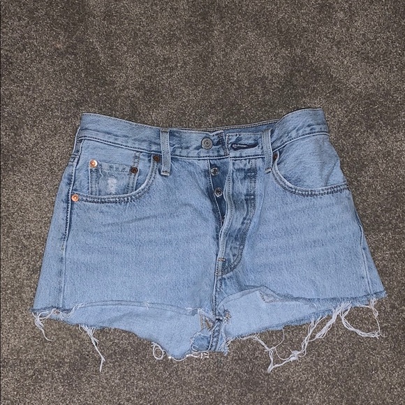 Levi Jean shorts light wash - Picture 1 of 2